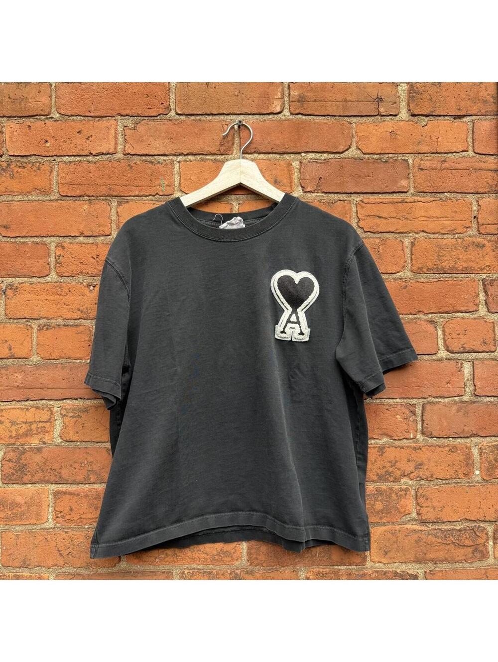 AMI Paris t shirt